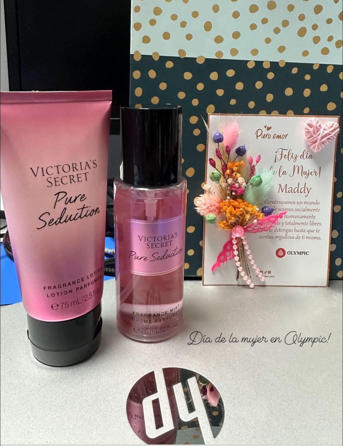 Tarjetas con flores eternas