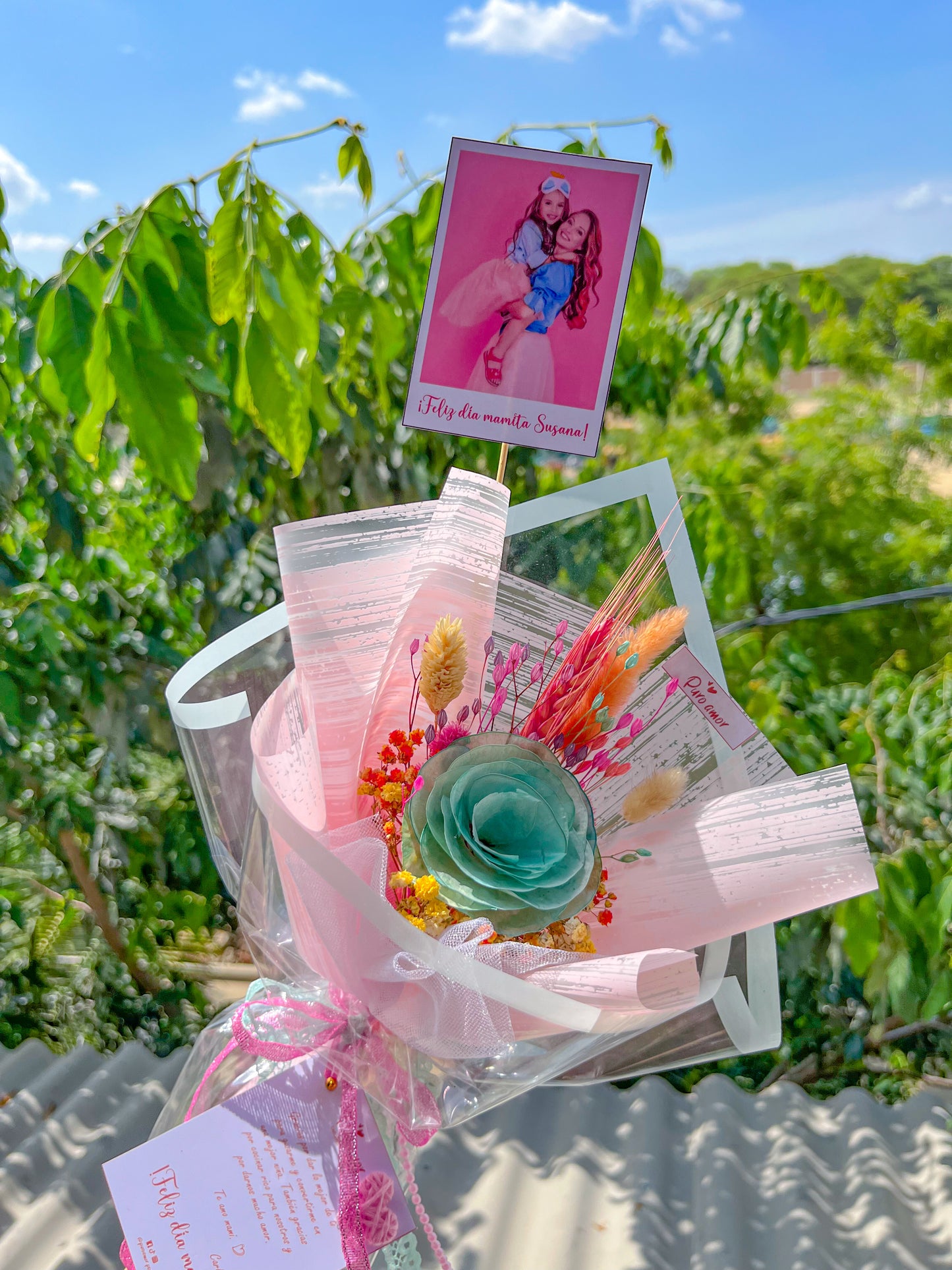 💕Ramo Isa con tarjeta personalizada