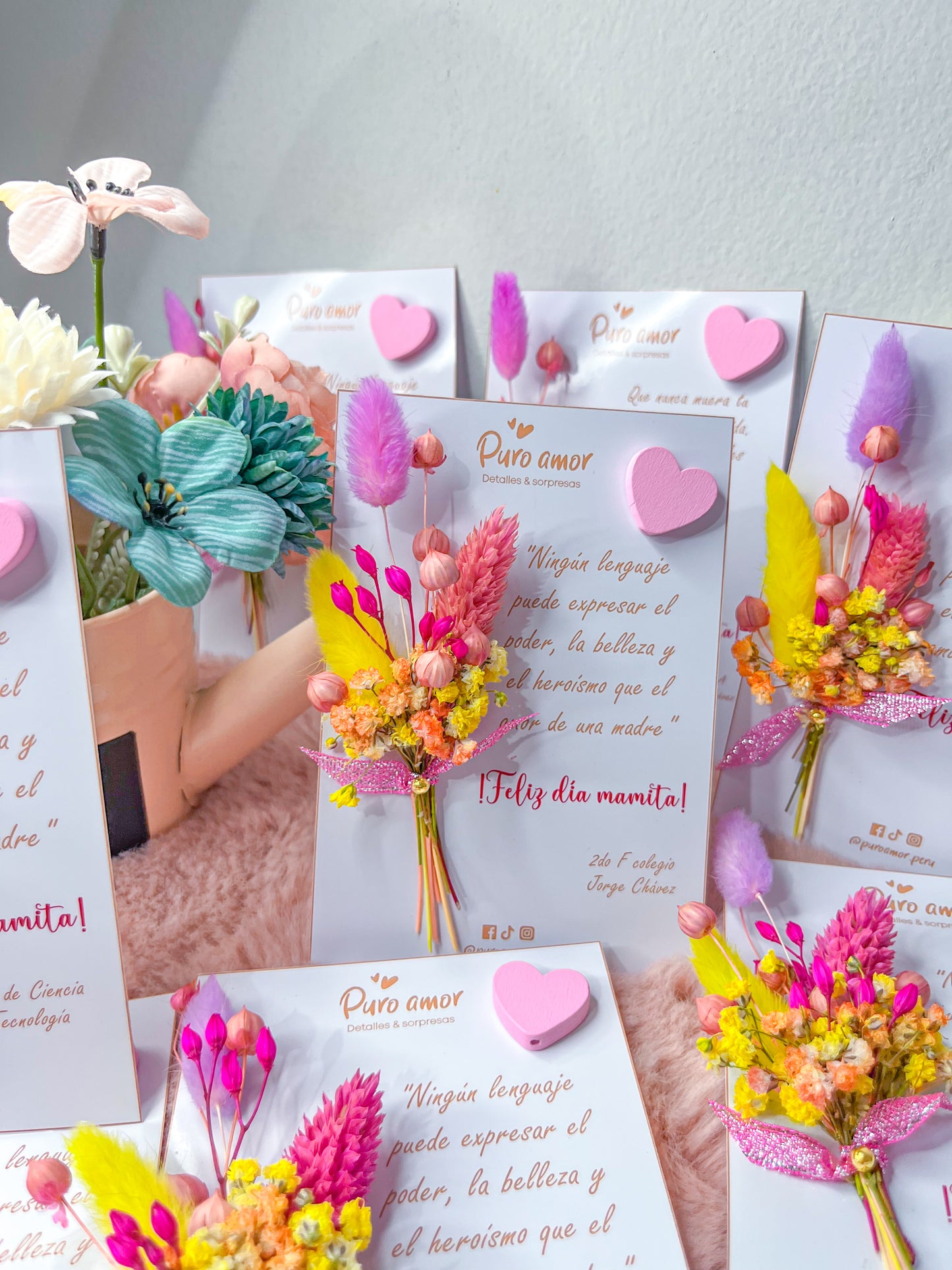 Tarjetas con flores eternas