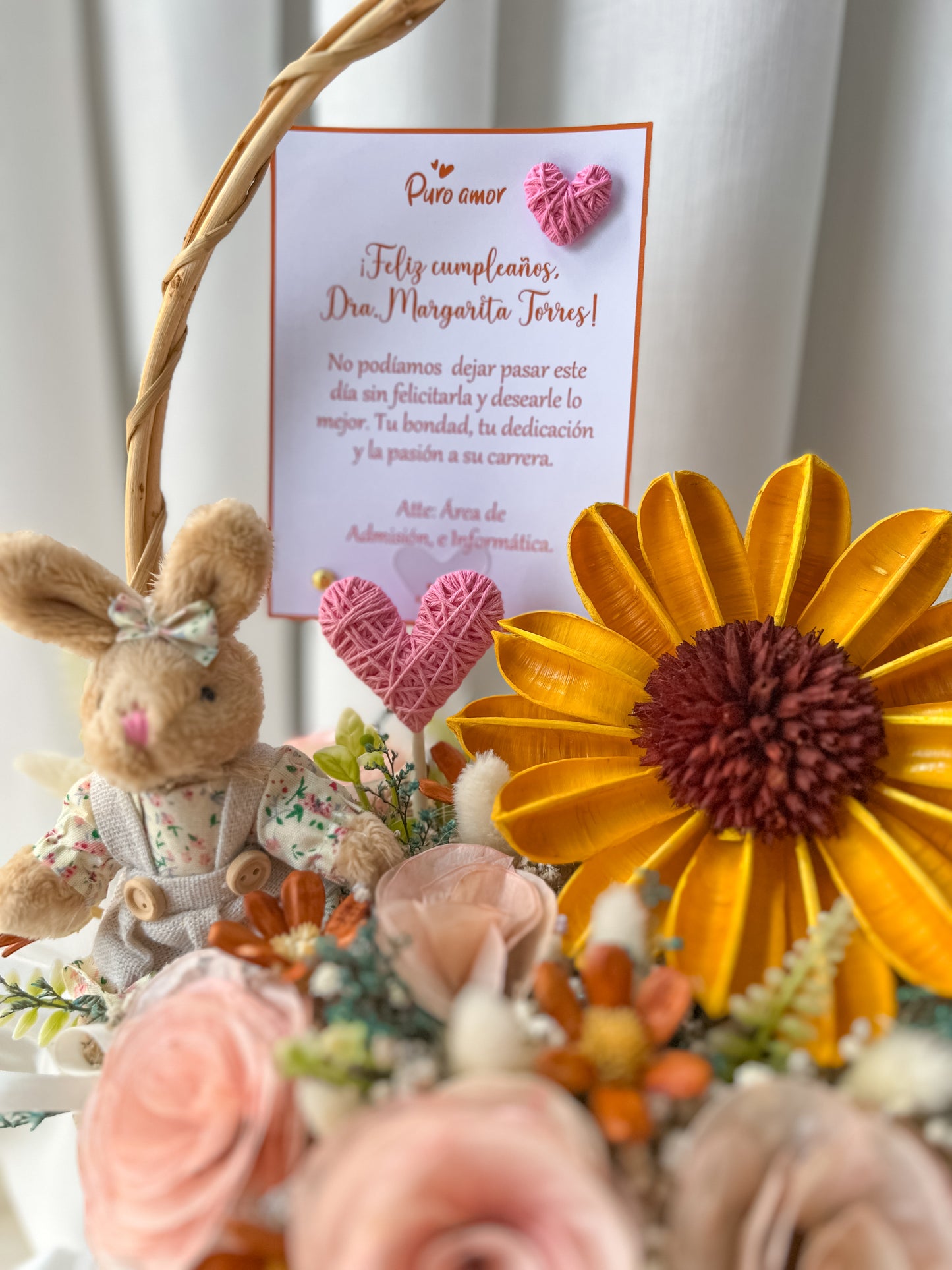 Canasta silvestre con girasol eterno 🌻