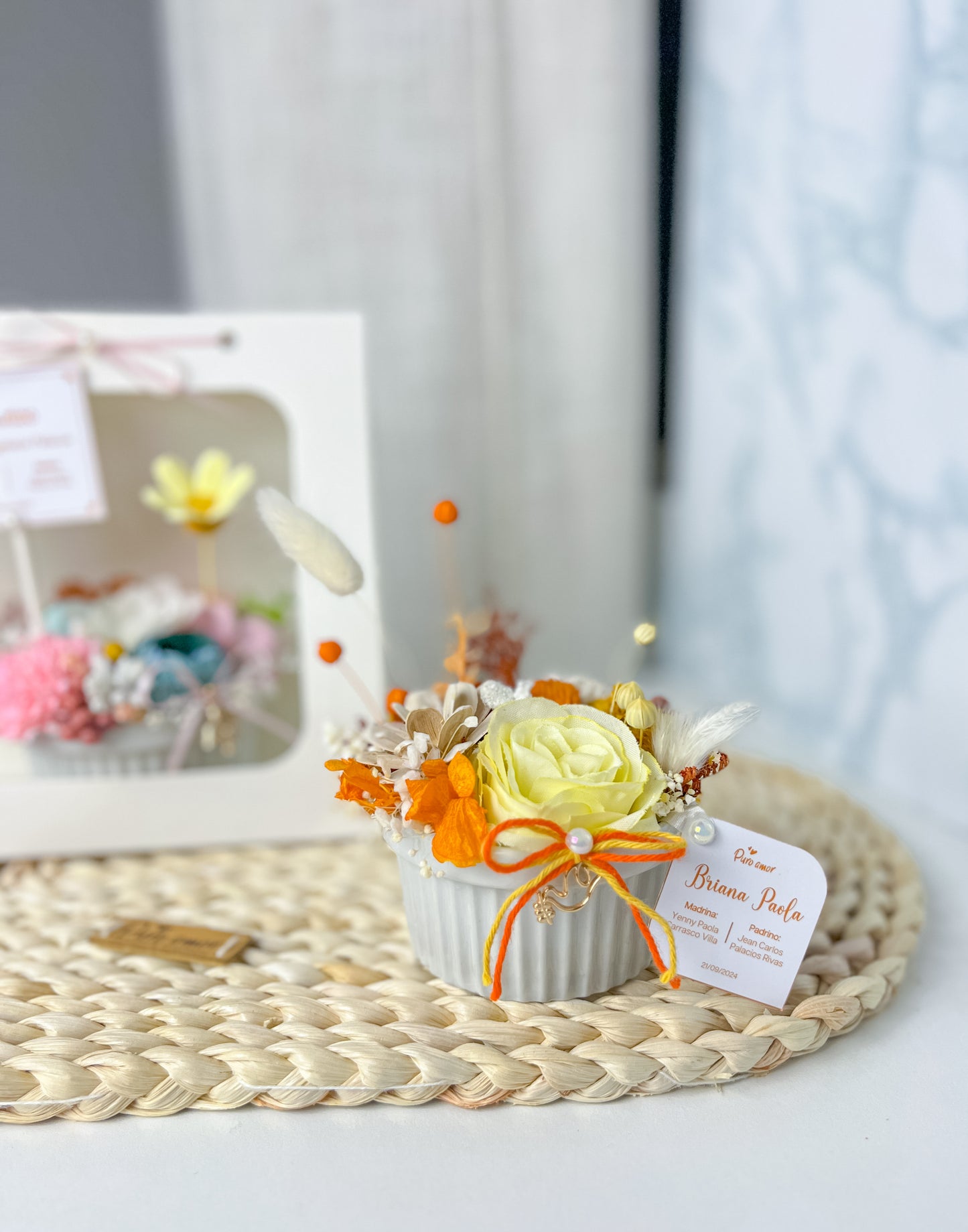 Mini cupcakes chic con flores eternas