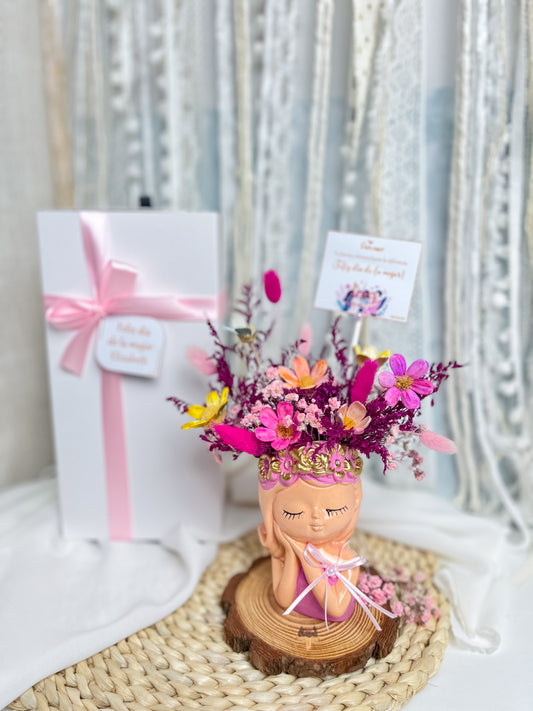 Mini Cecil con flores preservadas